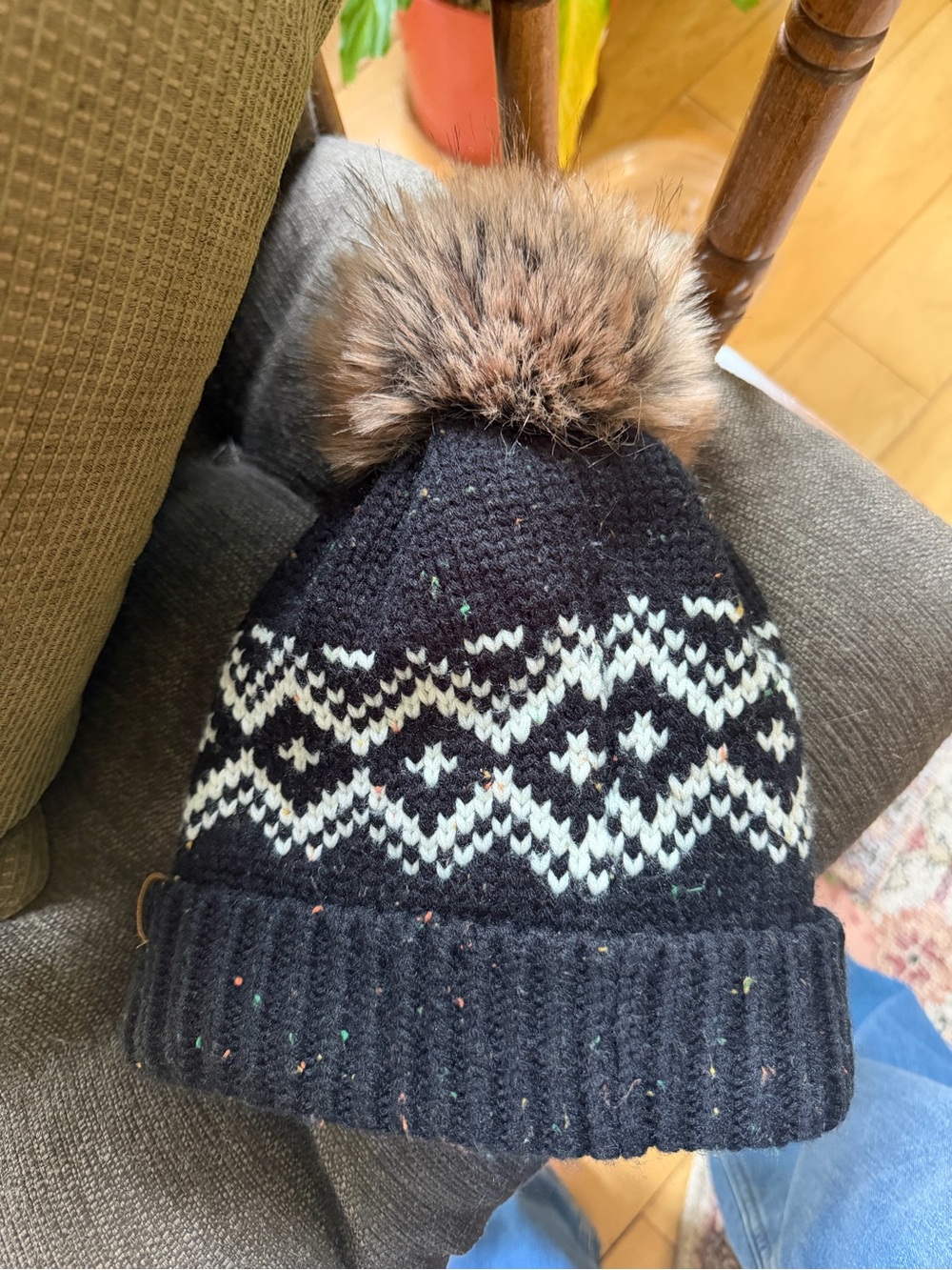 Kids Winter Nordic Knit Beanie Hat with Faux Fur Pom Pom Black White Fleece Line
